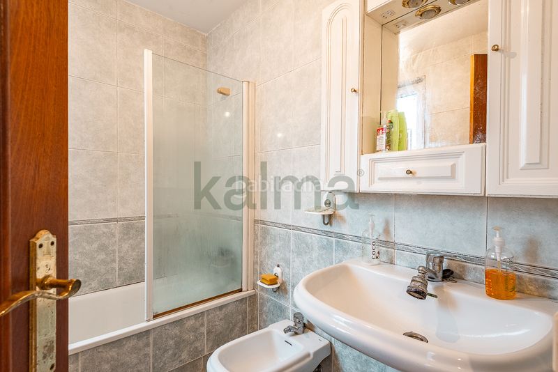 Foto d31f4392-9bc8-4cc4-ae4d-672e5b49234c. Piso nuda propiedad en venta en ronda das fontiñas en Lugo