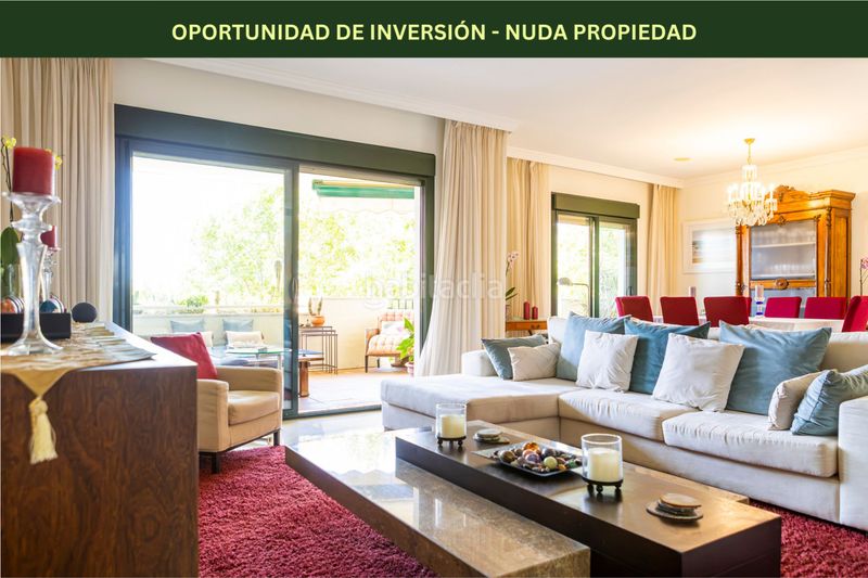 Foto d11f9cf2-7b4f-4364-9004-042d727d25cc. Duplex with heating parking pool in San Pedro de Alcántara Pueblo Marbella