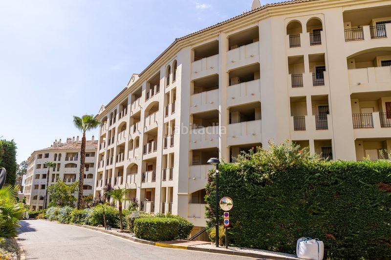 Foto e322e2f0-e9c9-410a-995c-8d55edf18748. Duplex with heating parking pool in San Pedro de Alcántara Pueblo Marbella