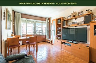 Flat in Carrer de Còrsega