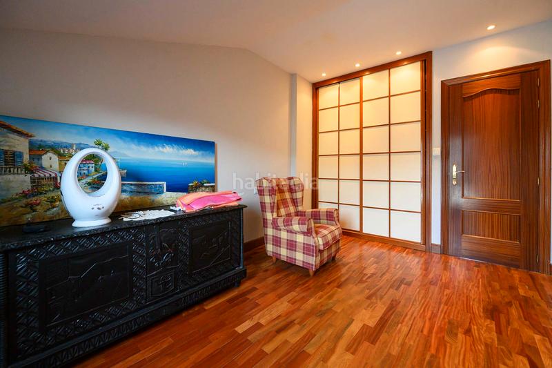 Foto 441aaff3-4c62-4d1f-b64c-14be15b74285. Attique avec chauffage parking dans Azken Portu - Behobia Irun