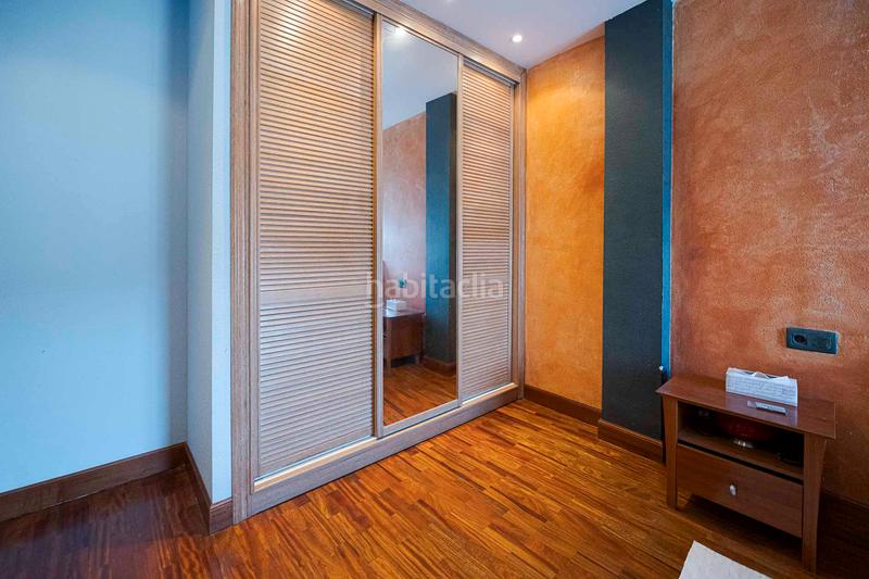 Foto f9b6e934-5ee5-46a1-a09b-5b449413a2a8. Attique avec chauffage parking dans Azken Portu - Behobia Irun