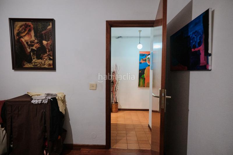 Foto 9a9520a9-2df0-4c34-817f-1bbfc9149383. Appartamento con riscaldamento in Ensanche - Sar Santiago de Compostela