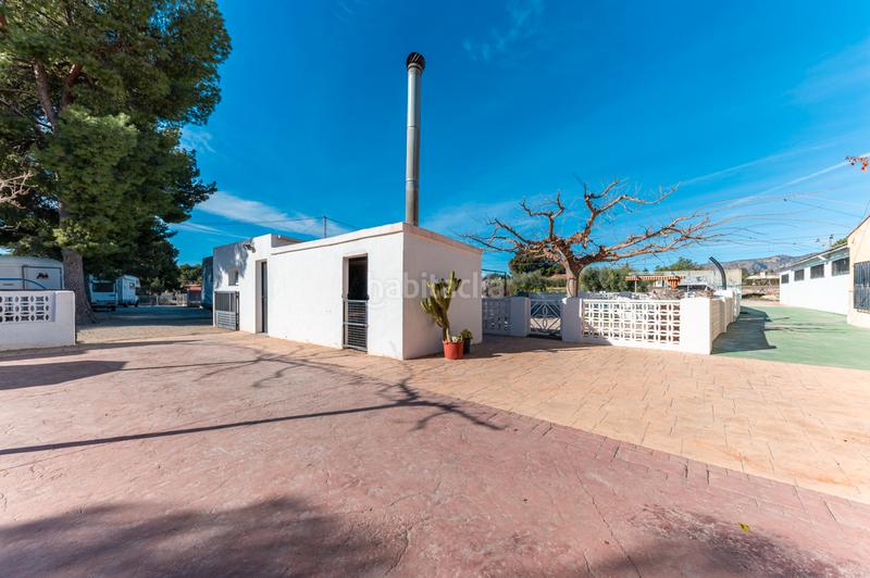 Foto 1b5d1d2a-1ef0-420f-a4a4-9d594be66a9e. Chalet avec parking piscine dans Campo Alto-Club de Campo Elda