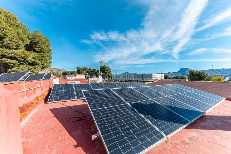 Foto 2ac6eaca-648c-4a3a-8cc8-5fd43b8173bc. Chalet avec parking piscine dans Campo Alto-Club de Campo Elda