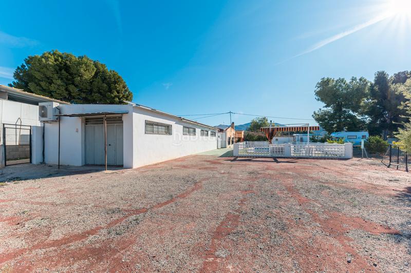 Foto 4bf71489-4953-41cb-9763-393c8ec25f9e. Chalet avec parking piscine dans Campo Alto-Club de Campo Elda