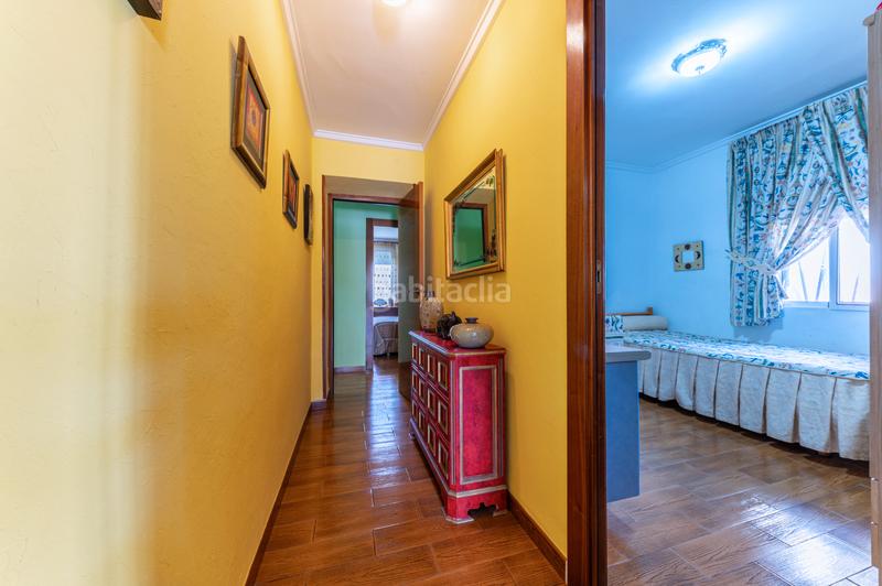 Foto 54701923-de4c-4f6c-a8dd-11dd2ab4ce1e. Chalet avec parking piscine dans Campo Alto-Club de Campo Elda