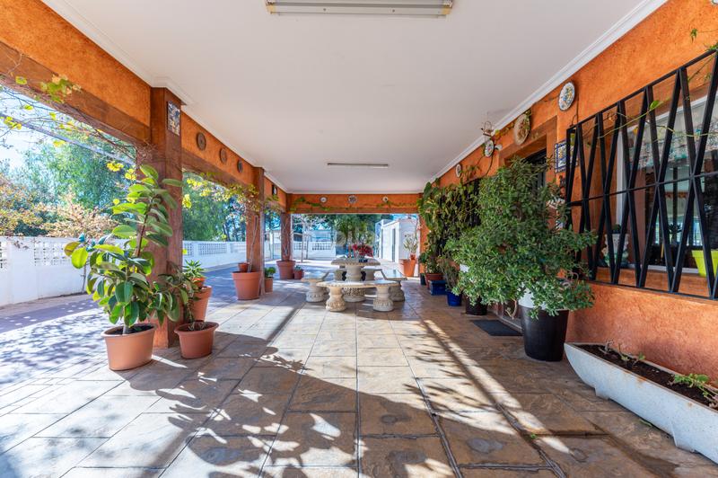 Foto cd2270d9-1b13-4bcf-a3a3-b5089508af49. Chalet avec parking piscine dans Campo Alto-Club de Campo Elda