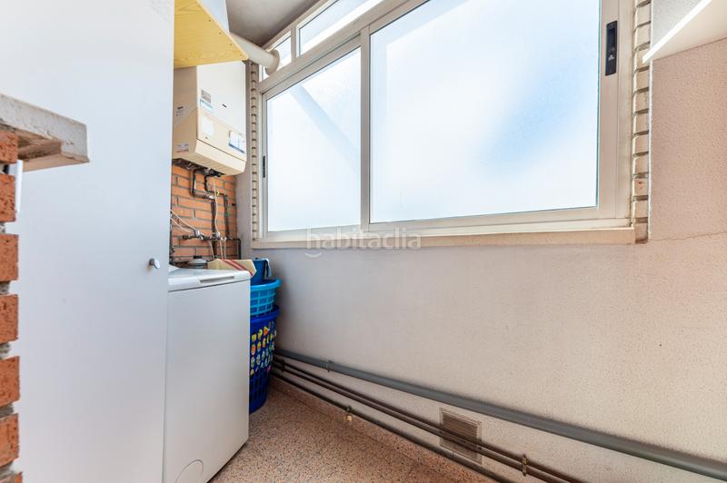 Foto f8c65e8b-7906-41e8-bd5b-17f4183886ac. Piso  en venta en calle joan fuster, en Ibi