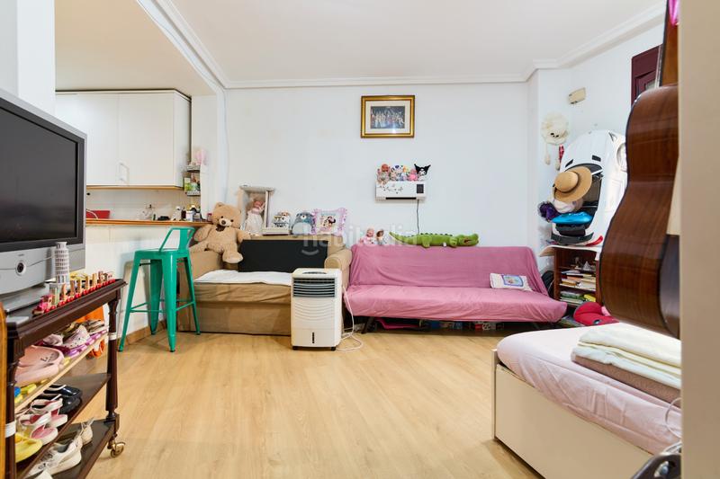 Foto 04e895d7-715c-43ad-8a4d-eda37f4a1c6d. Studio avec chauffage dans Almendrales Madrid