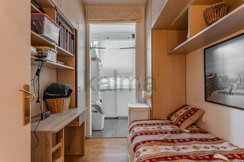 Foto 1d5808c8-a448-40ab-9177-f40e2736cc57. Pis amb calefacció a Barri de les Corts Barcelona