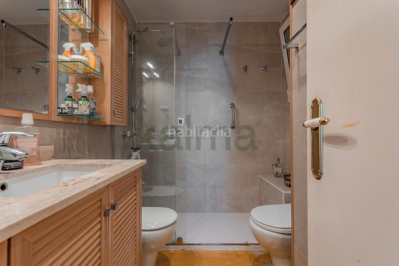 Foto a5418acd-a64a-4f19-9191-0d98fdb5e37a. Pis amb calefacció a Barri de les Corts Barcelona