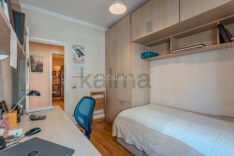 Foto ecd9b9da-cf7f-4398-bd7c-f1df02e92602. Pis amb calefacció a Barri de les Corts Barcelona