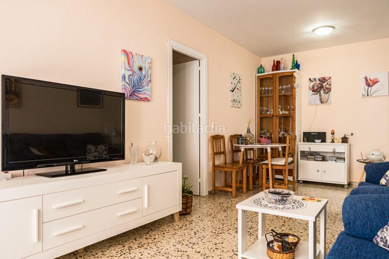 Foto 43d58c09-6ade-4eae-9ff9-f27bf6909e07. Piso  en venta en calle san roque en puerto de Estepona Estepona