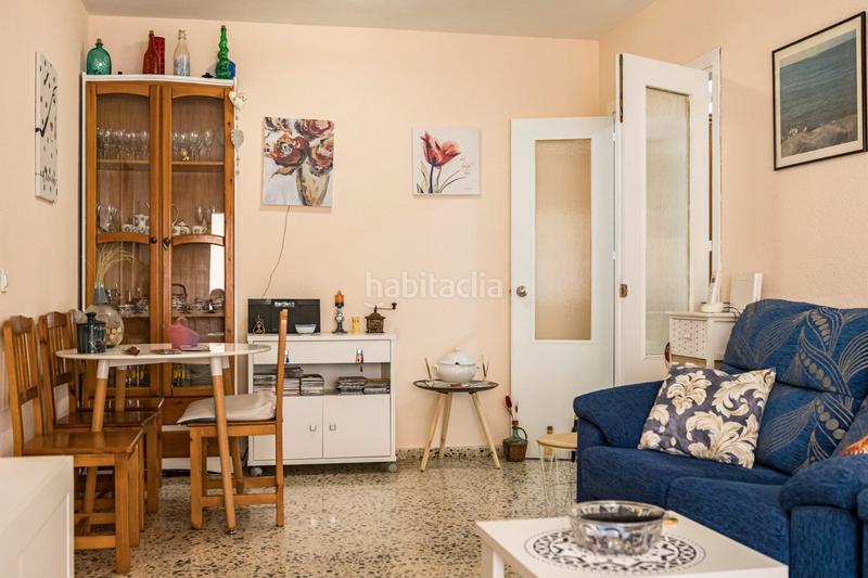 Foto 645c20b7-4bf5-4d59-bdab-b7e573032e4a. Piso  en venta en calle san roque en puerto de Estepona Estepona