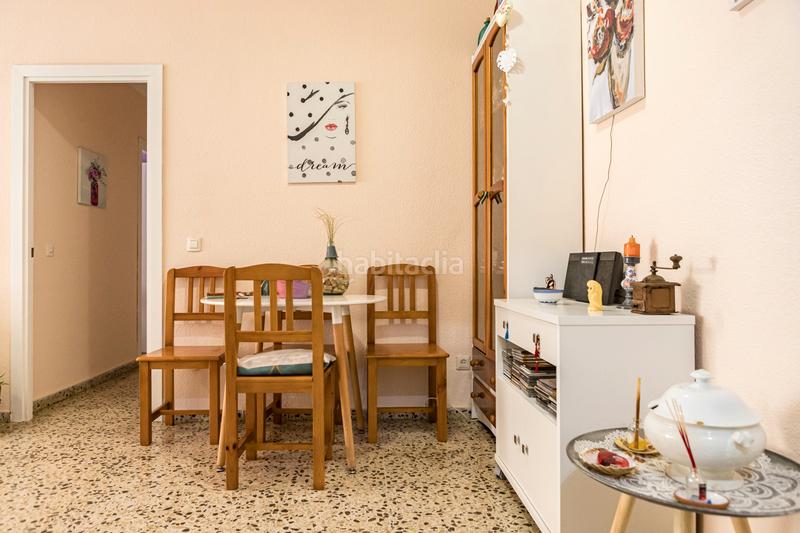 Foto 82d2215e-957d-4bf0-9949-0e756c172699. Piso  en venta en calle san roque en puerto de Estepona Estepona