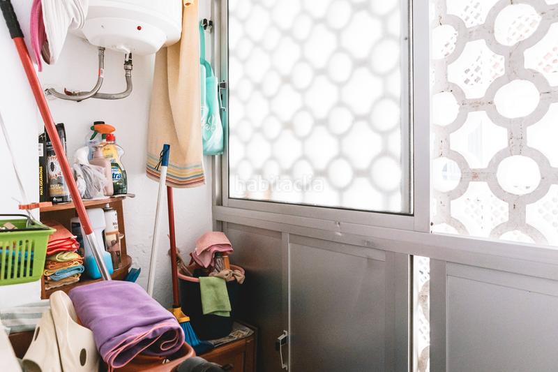 Foto a901165a-c154-435d-a3fd-d21324c72bbc. Piso  en venta en calle san roque en puerto de Estepona Estepona