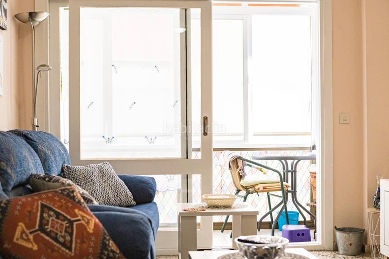 Foto bd8f276c-eb27-47b9-9a03-86e02f5b4832. Piso  en venta en calle san roque en puerto de Estepona Estepona