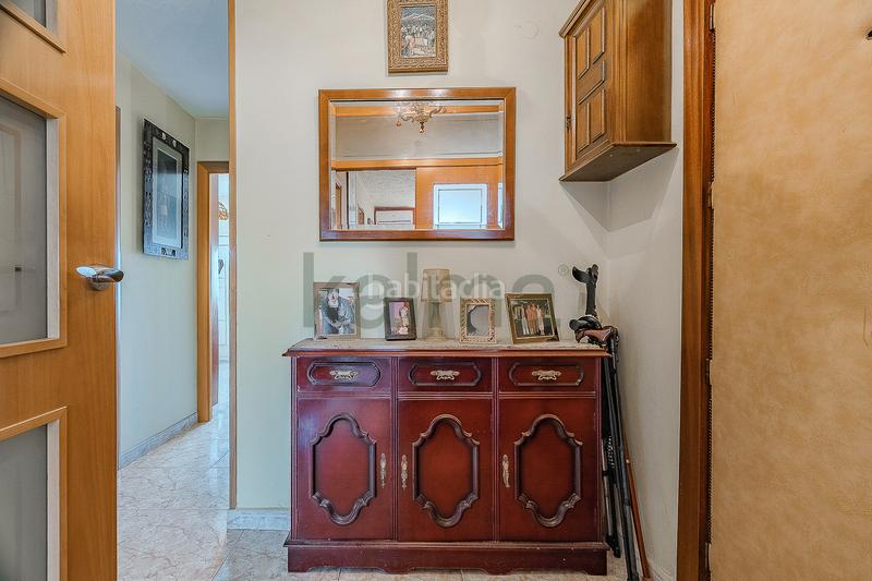 Foto 21d47930-6f72-4675-a483-abb94bc46db8. Piso  en venta en plaza jaume huguet en Besòs - Maresme Barcelona