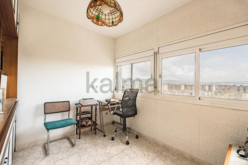 Foto 3748cb27-26bb-4166-95fc-4c205a4c9cfc. Piso  en venta en plaza jaume huguet en Besòs - Maresme Barcelona