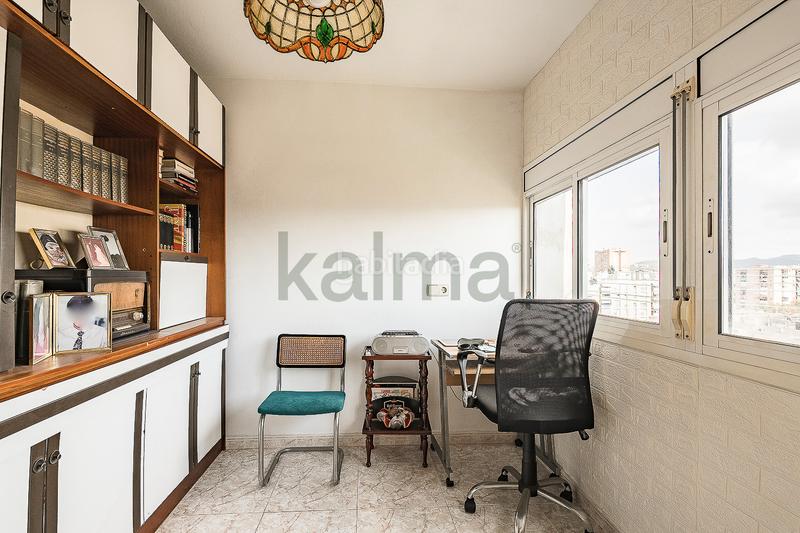 Foto 72e83a43-e0de-4988-8f89-400239a9336e. Piso  en venta en plaza jaume huguet en Besòs - Maresme Barcelona