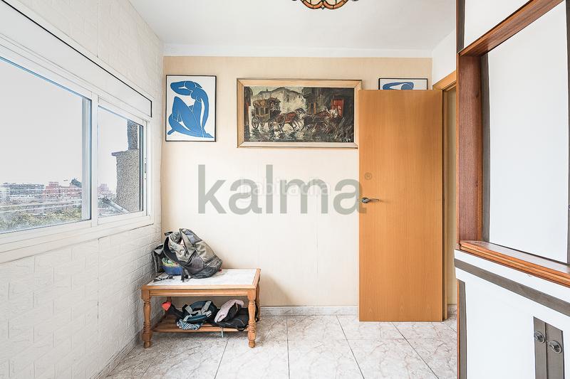 Foto 9ad77f26-b515-4d96-8f43-5ba44076905a. Piso  en venta en plaza jaume huguet en Besòs - Maresme Barcelona