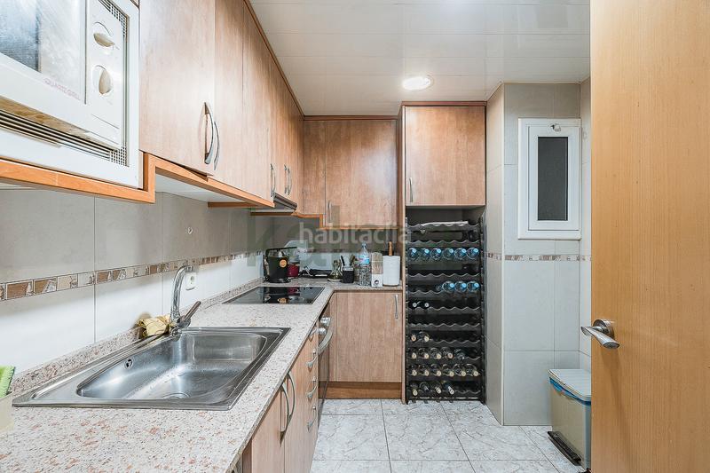 Foto edabfad1-0d93-4e3f-8cea-498f76fd8f12. Piso  en venta en plaza jaume huguet en Besòs - Maresme Barcelona