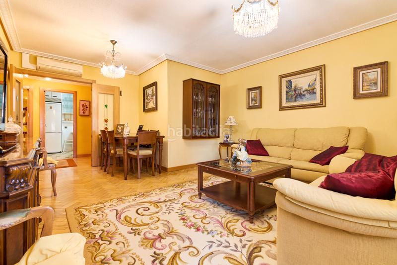 Foto a00d8f28-d142-4b24-800a-3a7338c44420. Piso  en venta en calle pedro rubin de celis en Pinto