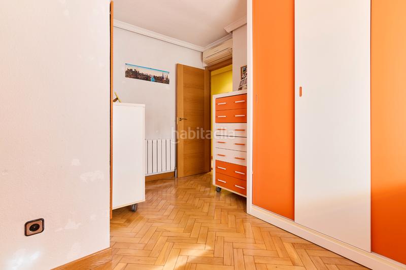 Foto a1d4a5a6-60cd-46d1-a750-024581c73fa0. Piso  en venta en calle pedro rubin de celis en Pinto