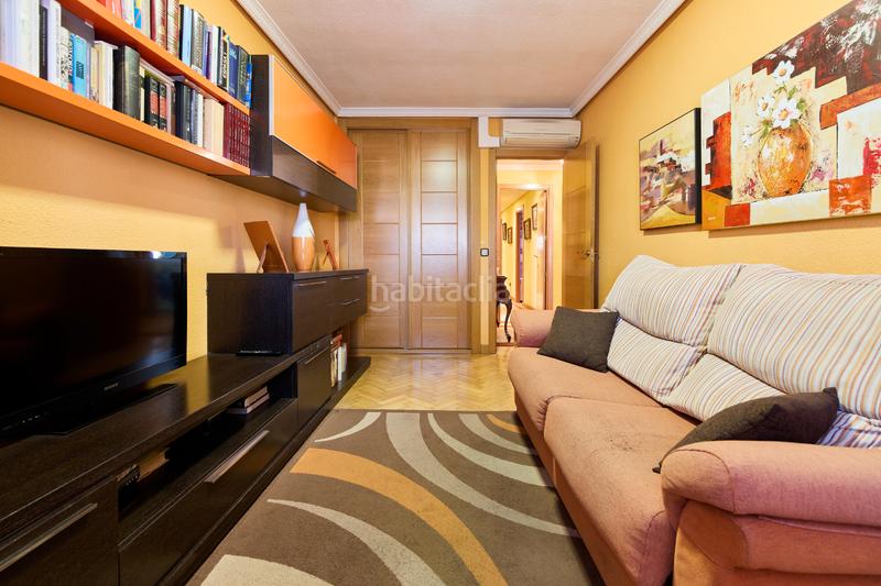 Foto f4f2f8b2-b714-4c79-8f63-d135a71130bd. Piso  en venta en calle pedro rubin de celis en Pinto