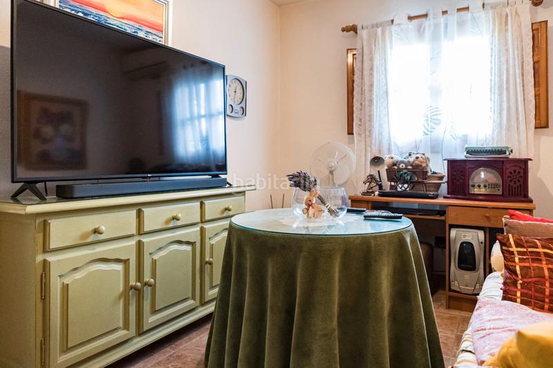 Foto 3c52f9fe-7261-46f5-bc92-3be63b89274d. Pis amb xemeneia calefacció aparcament piscina a Periana