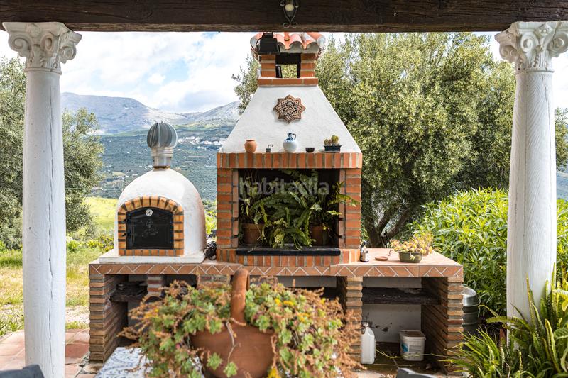 Foto 5077be16-66cb-497b-8e85-36da991d56a3. Pis amb xemeneia calefacció aparcament piscina a Periana