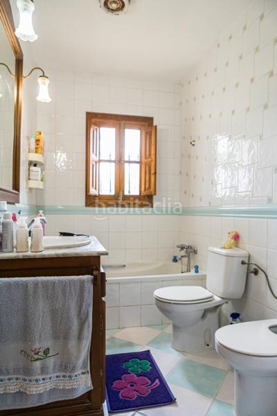 Foto 7ed19403-5af2-4be0-93ae-90497abea9b7. Pis amb xemeneia calefacció aparcament piscina a Periana