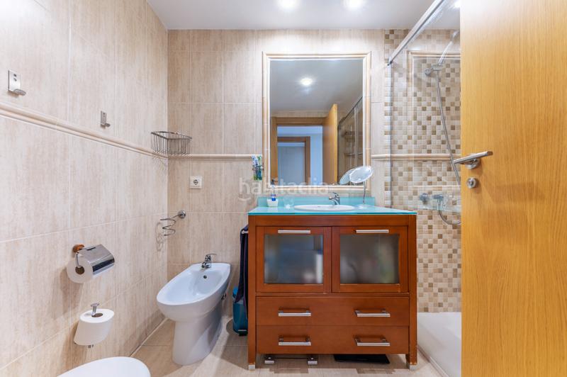 Foto 17e4a4df-f1f2-4d29-8db6-a5bf40a39ad5. Piso  en venta en calle maruja pastor en Playa de San Juan Alicante