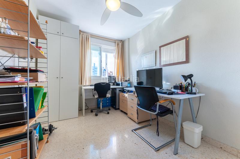 Foto 2123828c-8c51-449f-a17b-11bb1a3bbdcc. Piso  en venta en calle maruja pastor en Playa de San Juan Alicante