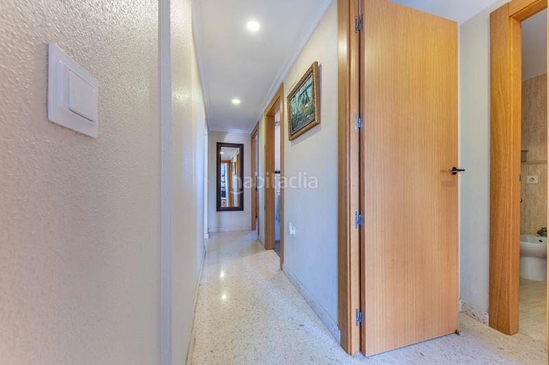 Foto 4910c166-6d4a-490c-8ef0-df6126444fe2. Piso  en venta en calle maruja pastor en Playa de San Juan Alicante