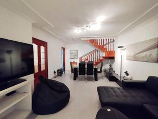 Casa adossada  Calle castillo. Casa adosada calle castillo