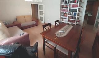 Casa aparellada  Calle raimundo cepeda