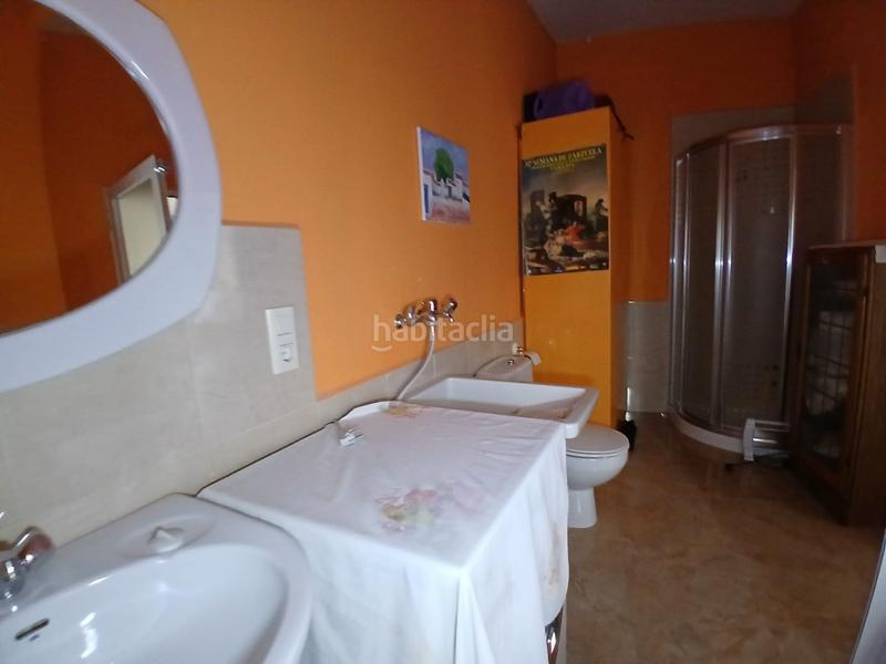 Foto b78ba4de-c5bf-466b-b32c-65ef0334d1e1. House with parking in Tomelloso