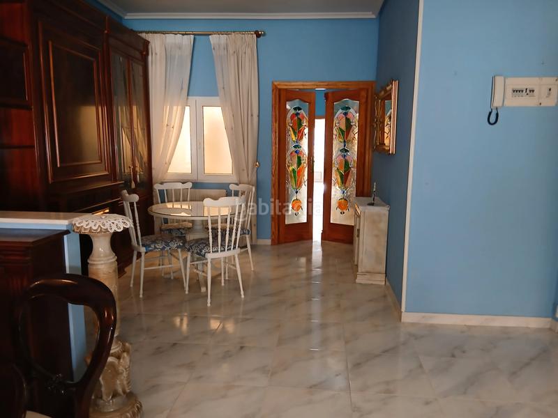 Foto dd8980e3-61ca-47a0-a95b-7afbc9c2b4a6. House with parking in Tomelloso