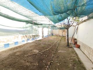 Casa  Calle estacin. Casa de planta baja en calle estacin