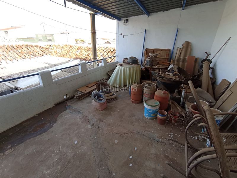 Foto b8bdc420-6b8c-4958-b6b2-a47ae94ddbdb. Casa amb aparcament a Tomelloso