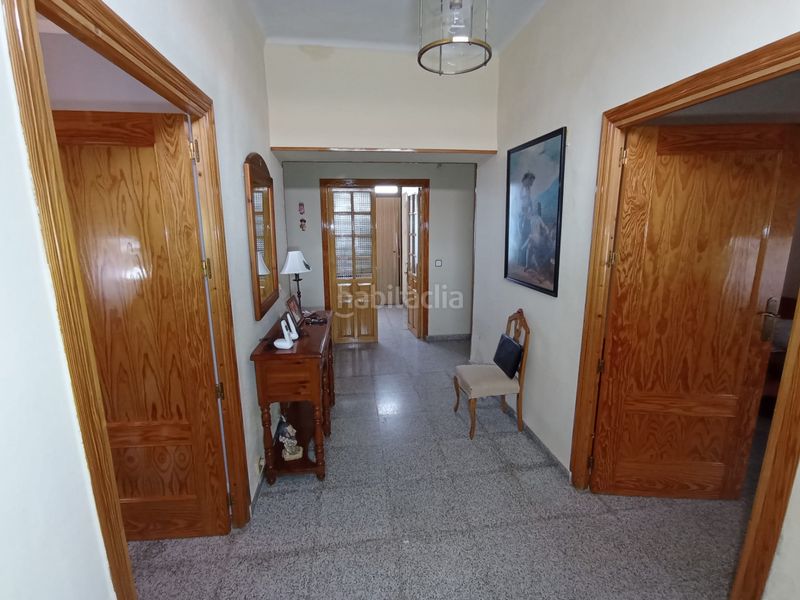 Foto f72701d6-efcf-479d-86d2-fbcfb2f0ca3d. Casa amb aparcament a Tomelloso
