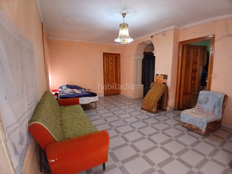 Foto 93331448-6f90-4b6c-8a98-d922bdeb8b07. Casa amb aparcament a Argamasilla de Alba