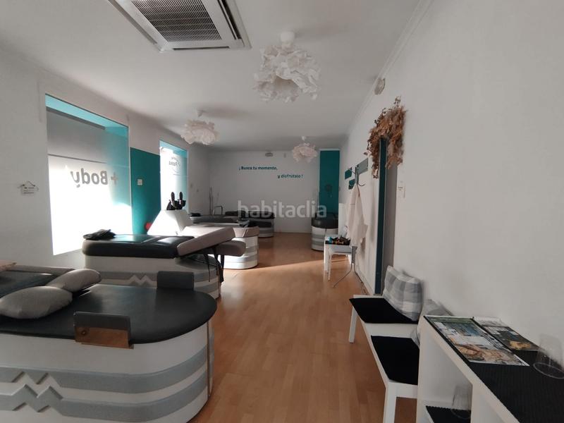 Foto 8a19ef92-ee01-4f24-ae7e-6c804a93b00c. Local commercial dans Tomelloso