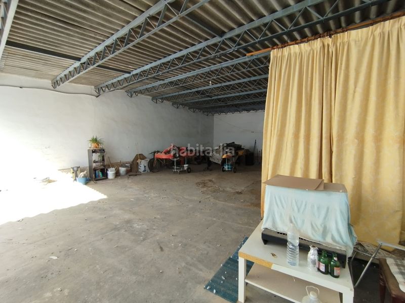 Foto 68fc4396-9c76-430c-9c5f-d86ea63246be. Casa bifamiliare con parcheggio in Tomelloso