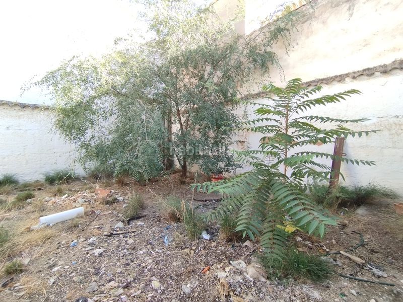 Foto b2ca82d4-ed99-4090-8cc5-026ca0606861. Casa bifamiliare con parcheggio in Tomelloso