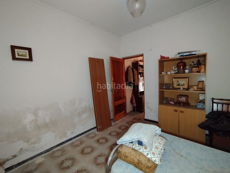 Foto d6ebbd8f-a97c-43da-8a30-77dae63de126. Casa bifamiliare con parcheggio in Tomelloso