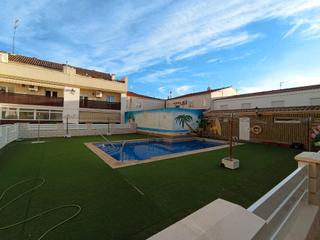 Piano terra  Calle parís