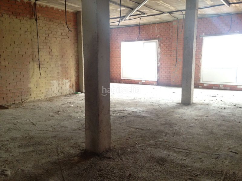 Foto da75fb13-a67f-4d49-a8c2-b9f57afba9e3. Local comercial a Tomelloso